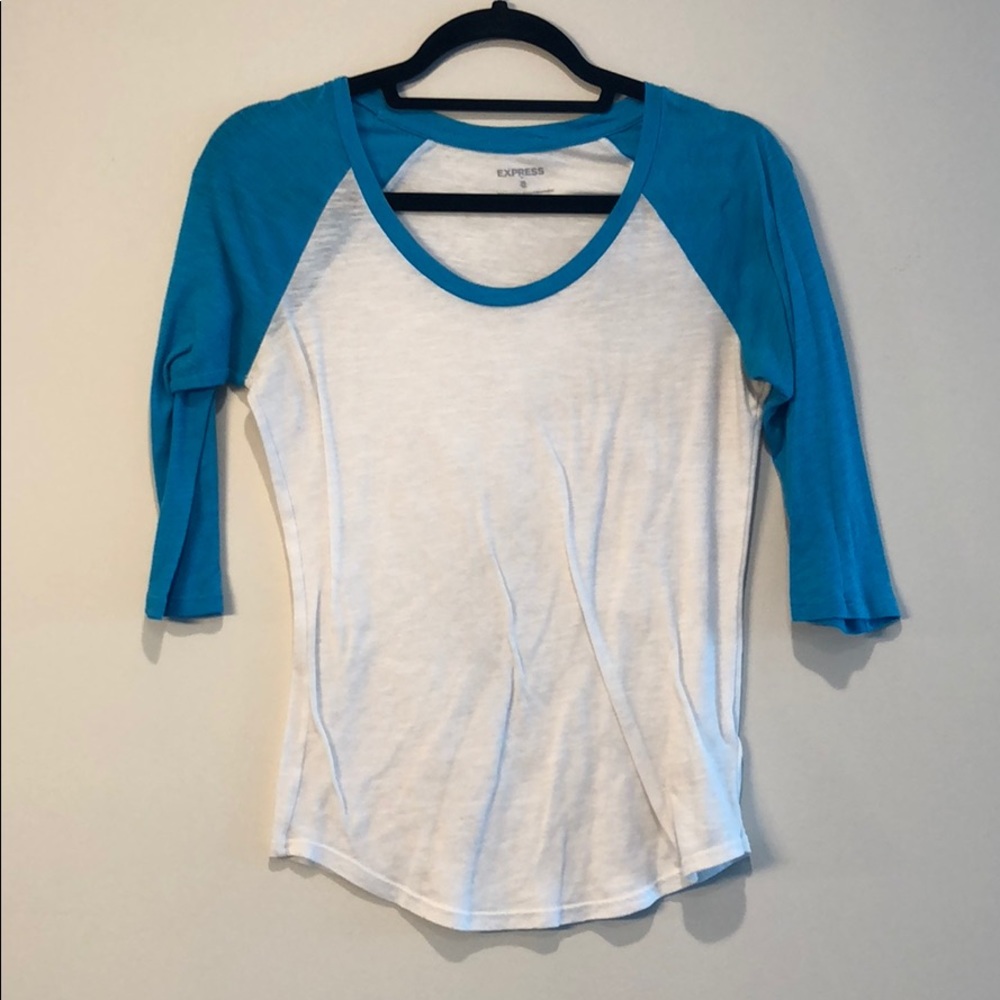 Express baseball tee